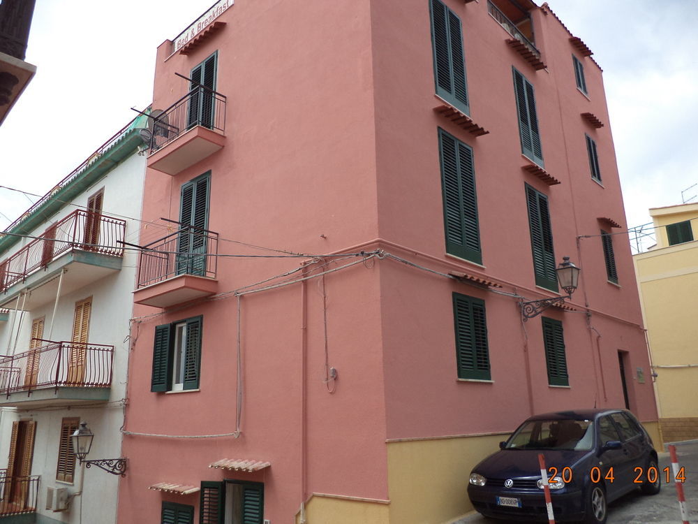 La Caletta Bed & Breakfast ซานตาฟลาวิอา ภายนอก รูปภาพ